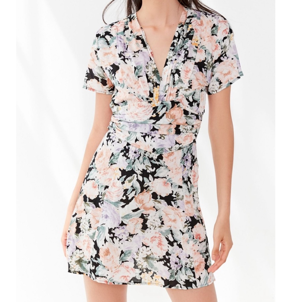 Mini ruffle dress